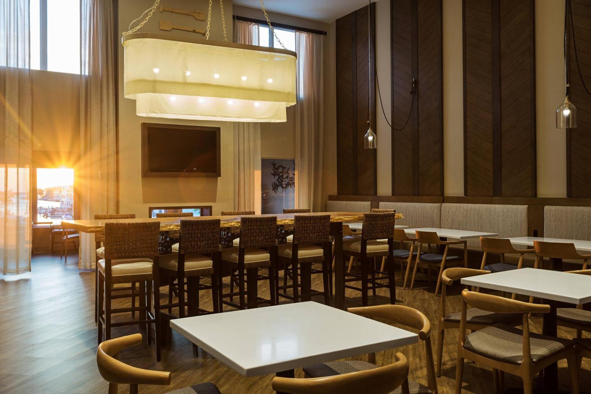 Fairfield Inn & Suites By Marriott Оушън Сити Екстериор снимка